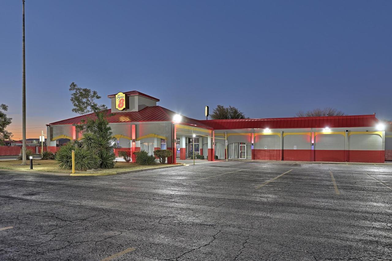 Super 8 By Wyndham Ft Stockton Motel Fort Stockton Buitenkant foto