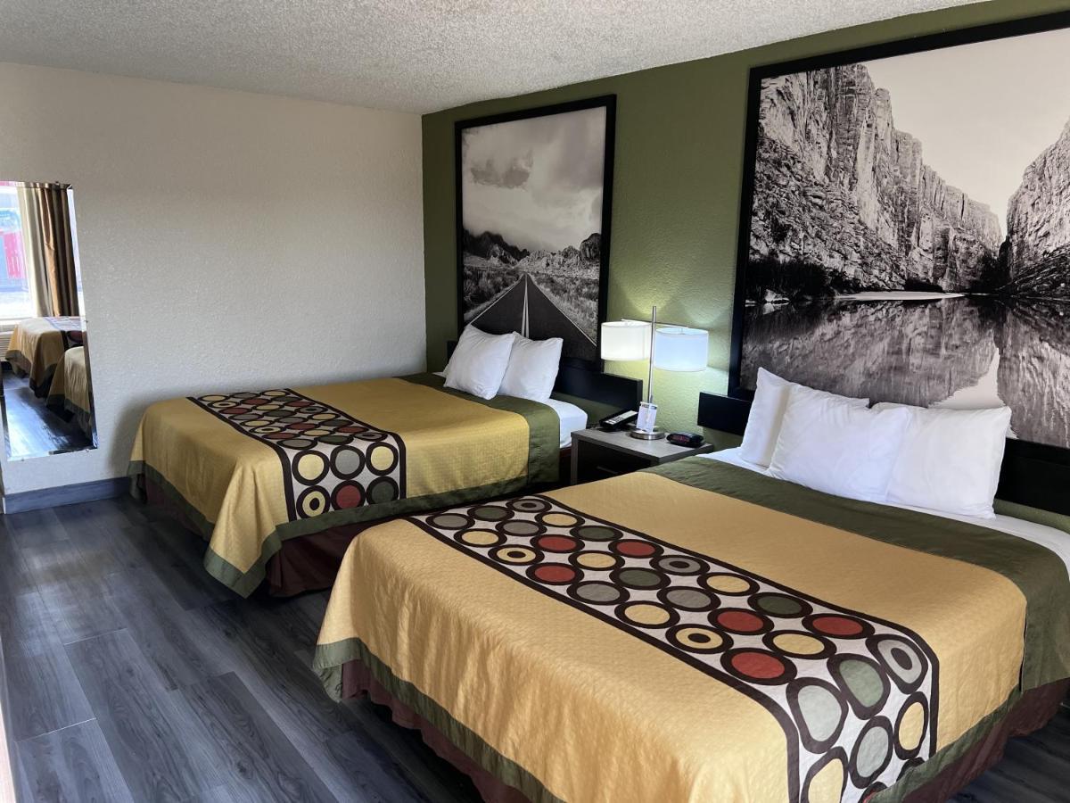 Super 8 By Wyndham Ft Stockton Motel Fort Stockton Buitenkant foto